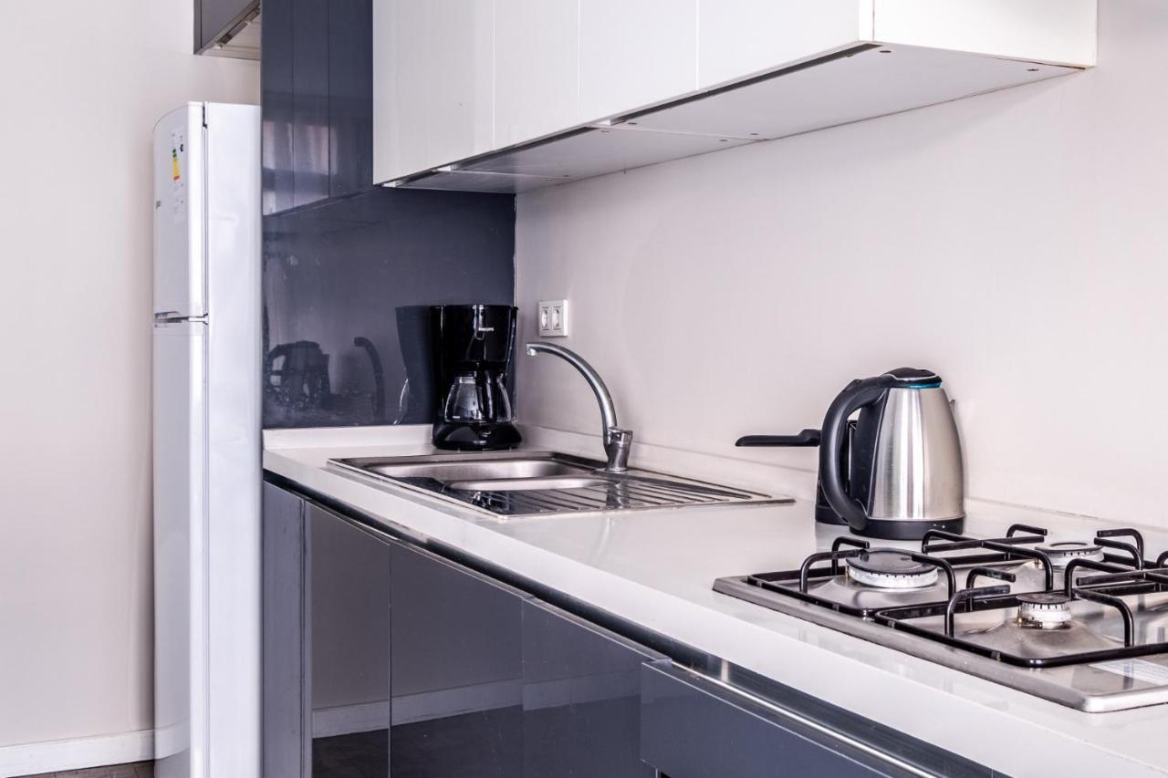 Central Flat With Sleek Interior In Sisli Istanboel Buitenkant foto
