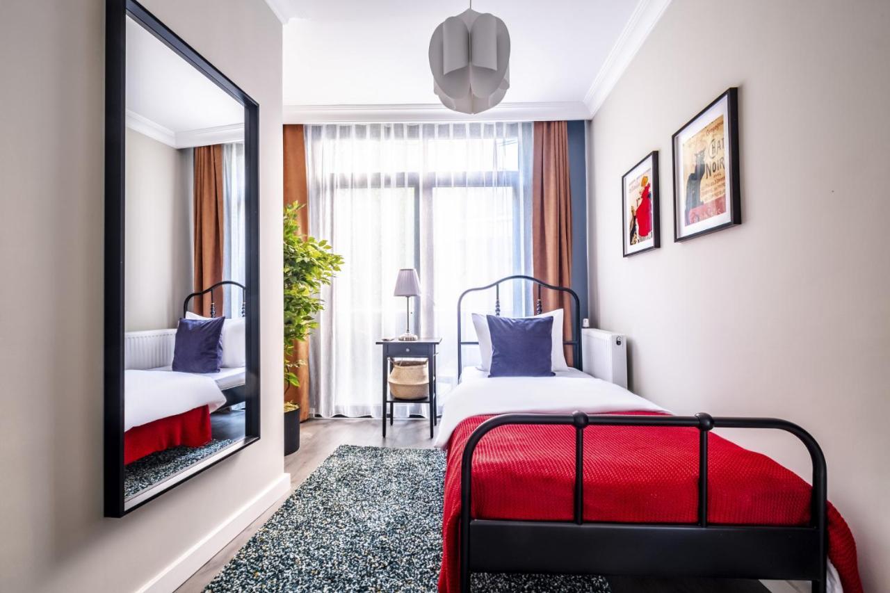 Central Flat With Sleek Interior In Sisli Istanboel Buitenkant foto